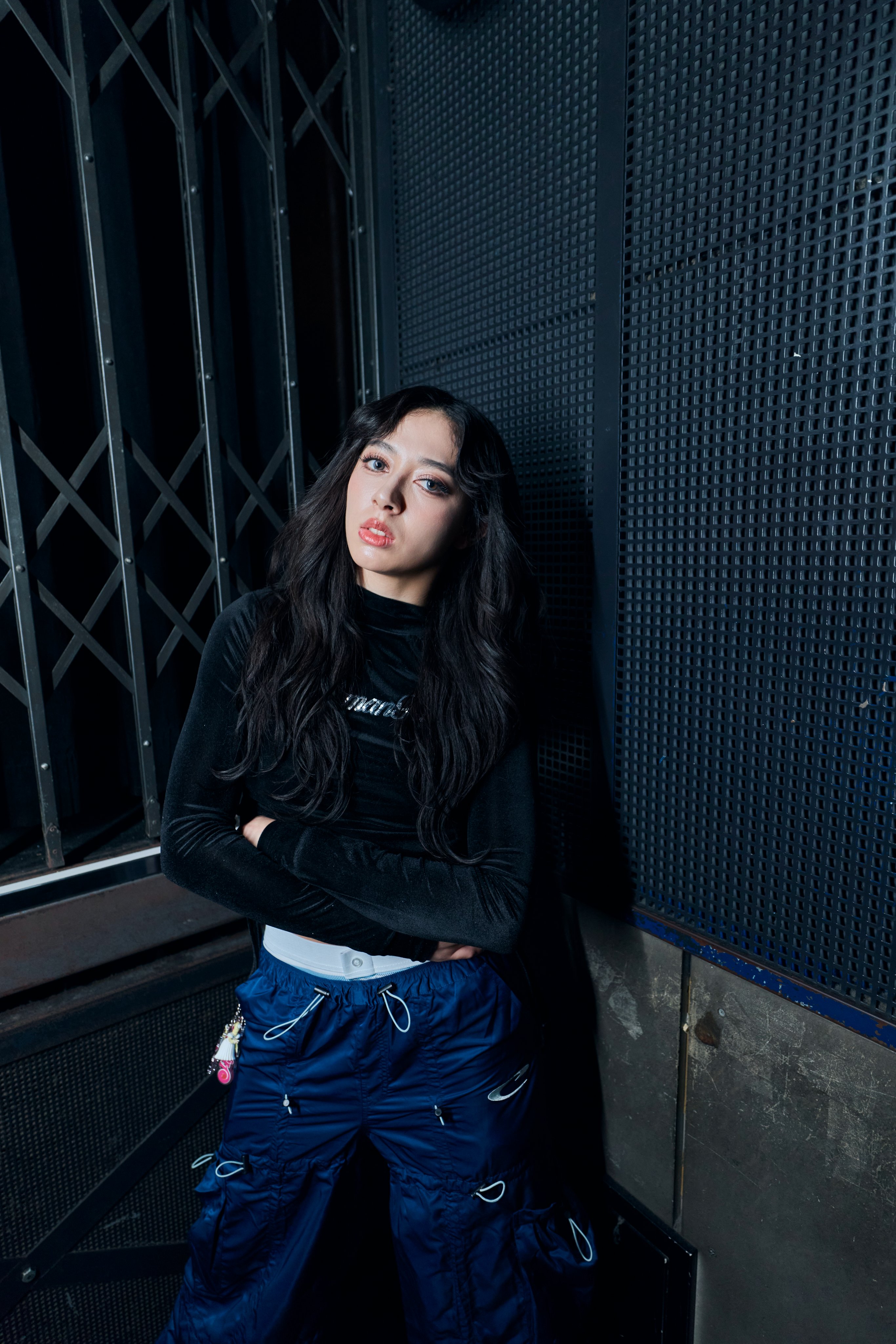 G6-z6ShbkAcFgr4?format=jpg&name=4096x4096