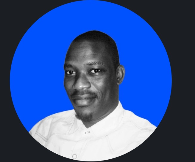 TechnicalBben's tweet image. As promised,This week&apos;s spotlight is Babatunde, guys, please RT, let&apos;s help @Soulb411 get visible. He&apos;s open to Product Management and Product Design opportunities, freelance, full-time, or collaborations.
Mobisola Babatunde is a Product Manager and UI/UX Designer who knows how…