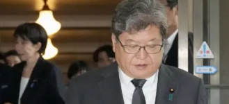 また萩生田光一だ！
そして奇妙なことに、日本の政治家は「金を返せば」罪が浄化されると思い込んでいる。
萩生田事務所：直ちに法令に違反するものではないが･･
⇒ いいえ！公選法に抵触します！
news.jp/i/136664971403…