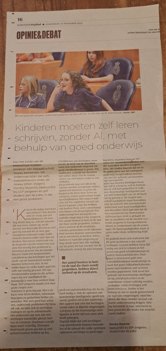 RoelZuidhof's tweet image. Mooie oproep @SGPJ  in @ndnl voor #bibliotheek en stimuleren van bibliotheek op school en aandacht voor lezen in gezinnen. #taalrijkeomgeving