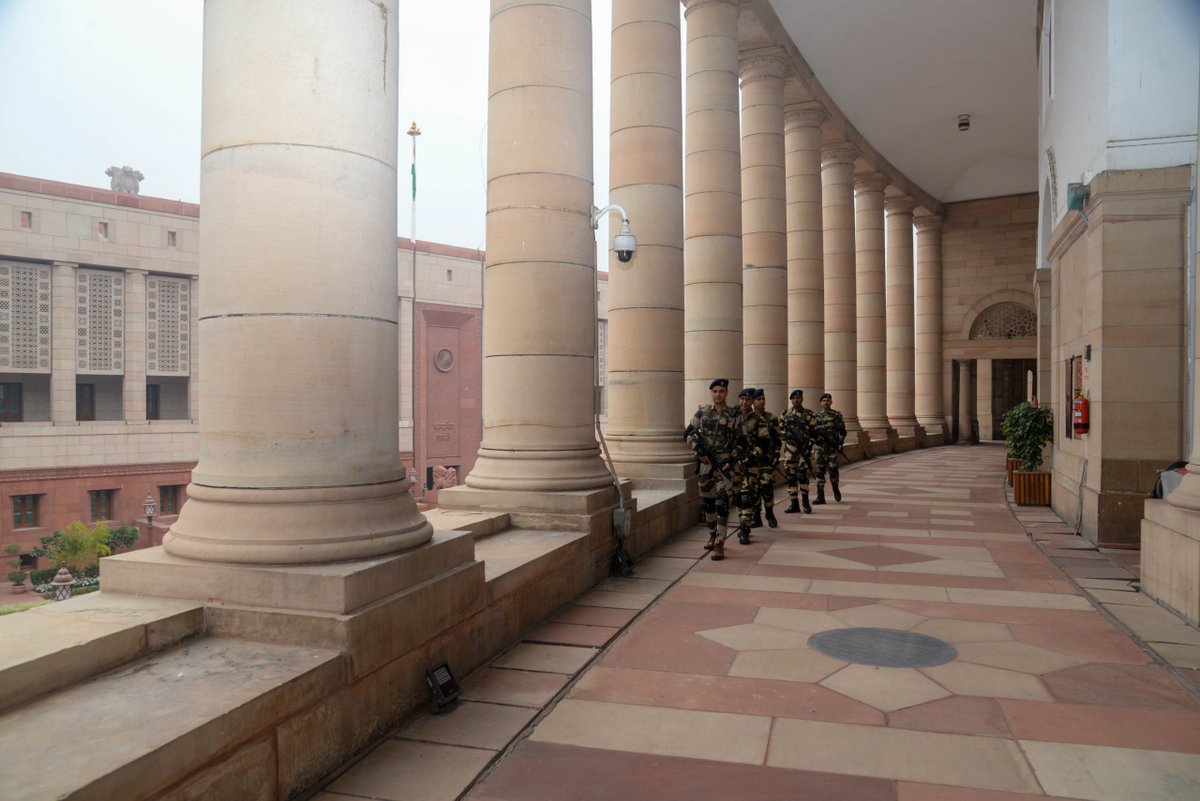 CISFHQrs's tweet image. CISF - A Stronger Shield for Parliament. Future-Ready. Mission-Focused.

#CISF has reinforced security at the Parliament House Complex (PHC) after a detailed review. The upgraded framework covers access control, perimeter &amp;amp; internal security, counter-terror preparedness, and…