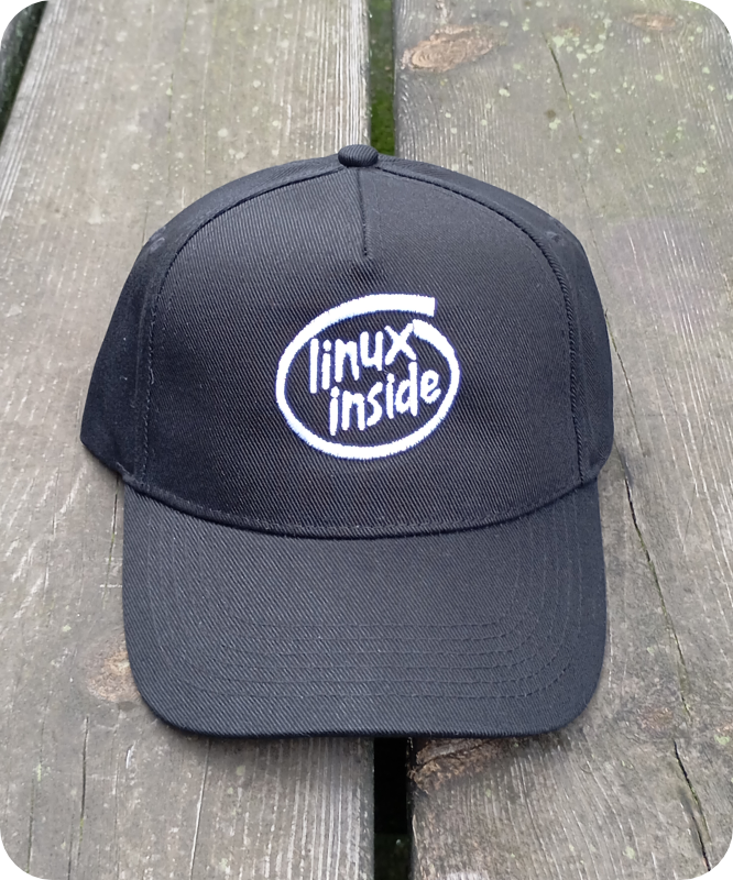 FreeWear.org tweet media