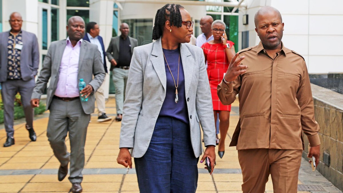 Gauteng gov meets Telkom to explore new ICT-development areas — a potential boost for youth skills, digital infrastructure and economic inclusion. <a href="/TelkomZA/">@TelkomZA</a> 
Read more: siwnews.com/2025/11/28/gau…