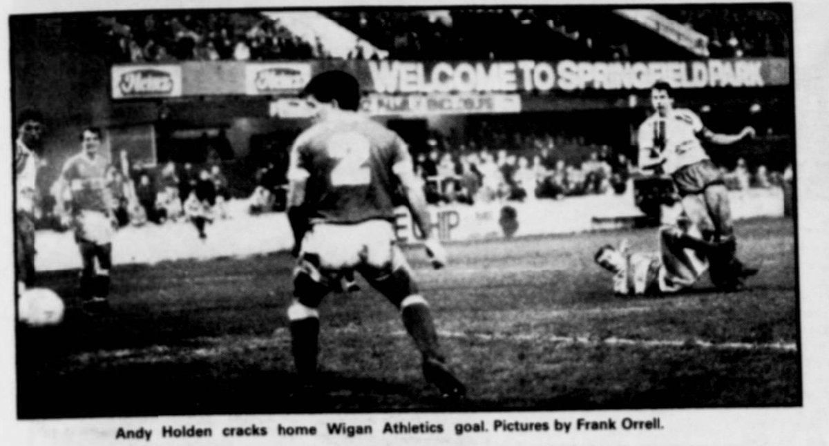 WAFCHeritage's tweet image. On this day in 1988 Latics drew 1-1 with Bristol City in a league match at Springfield Park. Andy Holden got the Wigan goal 👇 #wafc @WiganAthSC @HeritagePodWAFC @LaticsOfficial @PWUPodcast