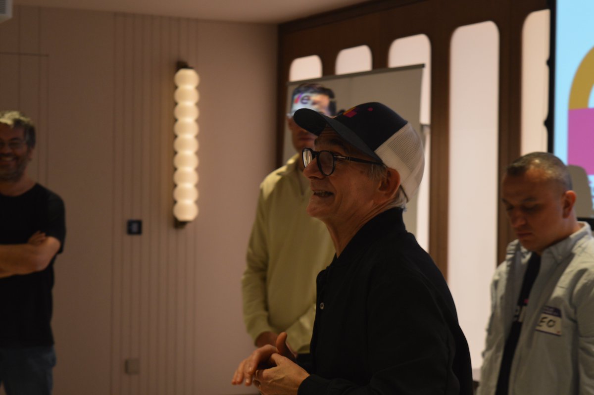 ❤️ Gracias a todos por acompañarnos en el día de ayer.

🚀 Fue una suerte para nosotros estar acompañados de una comunidad tan buena en nuestro evento «Del Teamwork Graph a Rovo». Nos encantó comprobar durante la jornada que hay tantas organizaciones en nuestro ecosistema