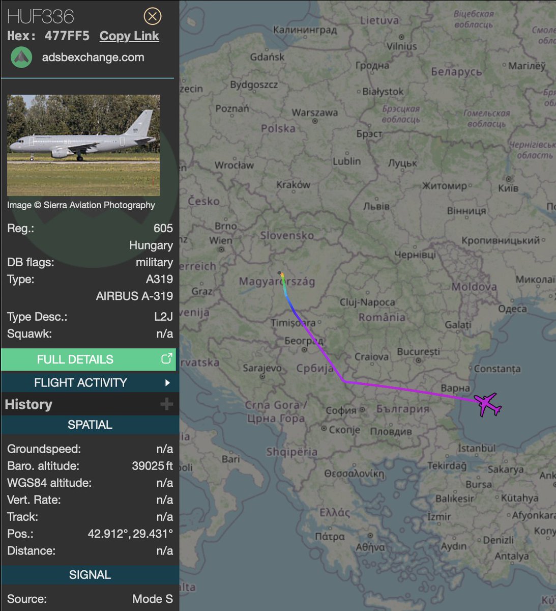 ✈️Viktor Orbán is on his way to Moscow to meet Putin — just as I reported days ago.

He skipped informing NATO/EU allies, and it seems he didn’t fly through Poland, and even avoided Romanian airspace. Why?

🧵More details in my fresh <a href="/VSquare_Project/">VSquare</a> newsletter, link in thread.👇