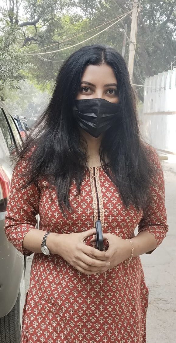 SharmaShradha's tweet image. I have moved my base to New Delhi recently, a city very close to my heart. 
But I have been feeling really underwhelmed. 
During my college years at St Stephen&apos;s, winters were beautiful and we used to look forward to foggy days. But it&apos;s not the same anymore. I wake up every…