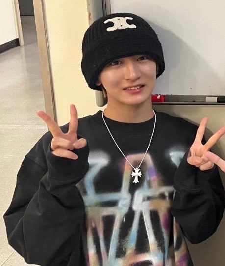 tmk_mz's tweet image. この3人イロチかな？？かわいーー❤️✨