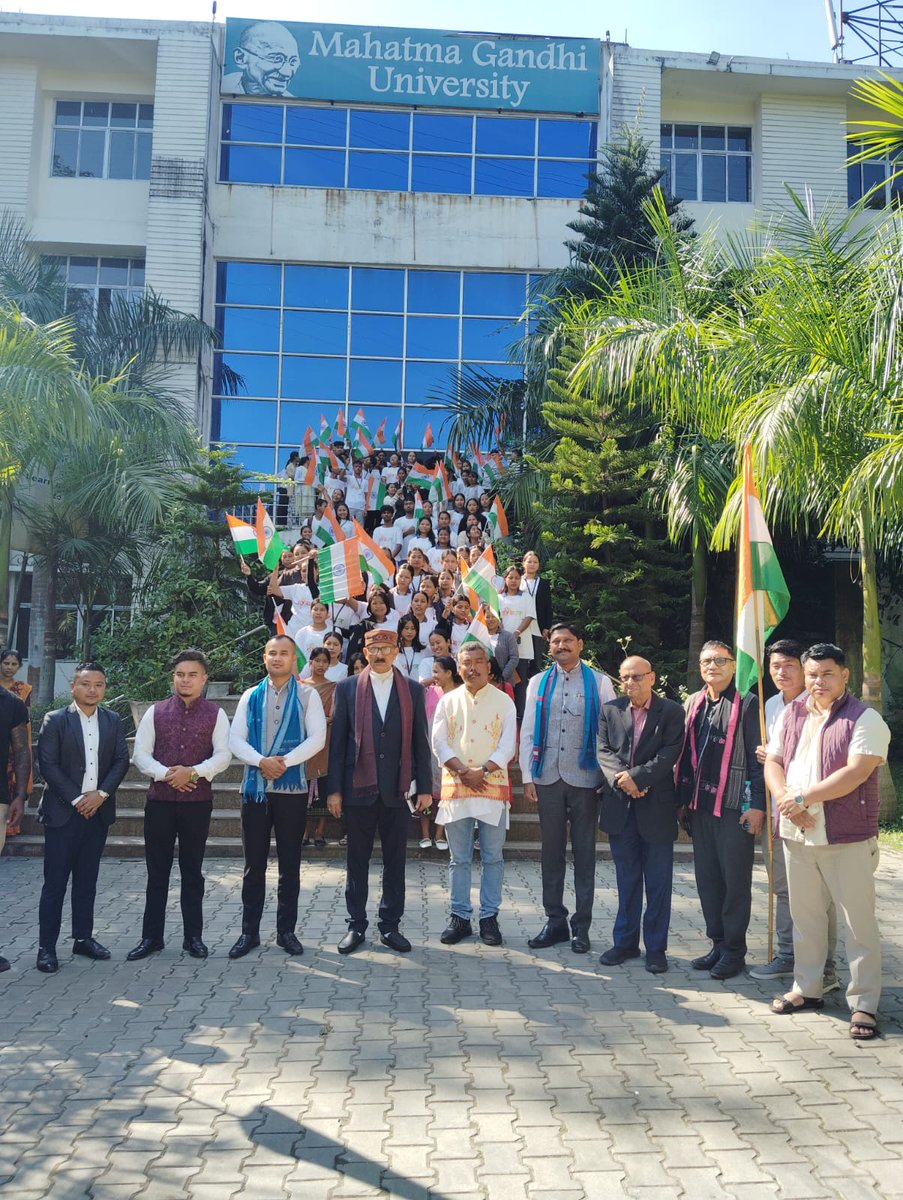 NssMahatma's tweet photo. MGU NSS Cell, in collaboration with MyBharat, organized a Unity March on Constitution Day, marking the 150th Birth Anniversary of Sardar Vallabhbhai Patel. The event saw enthusiastic participation from our Hon’ble VC, faculty, students, invitees, and esteemed guests. https://t.co/ZM6dns3igi