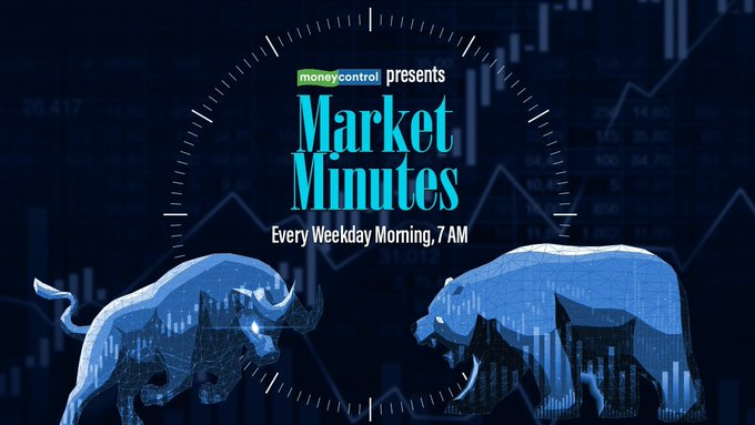 moneycontrolcom's tweet image. #MarketMinutes | 🎙️Nifty bulls likely to pause after record highs; Q2 GDP in focus &amp;amp; Meesho gears up for D-street journey

Listen to 👂@iNandita13 talk more on hot stocks, key data points &amp;amp; developing trends 👇
moneycontrol.com/news/podcast/n…

#StockMarket #Stocks #Nifty #Sensex