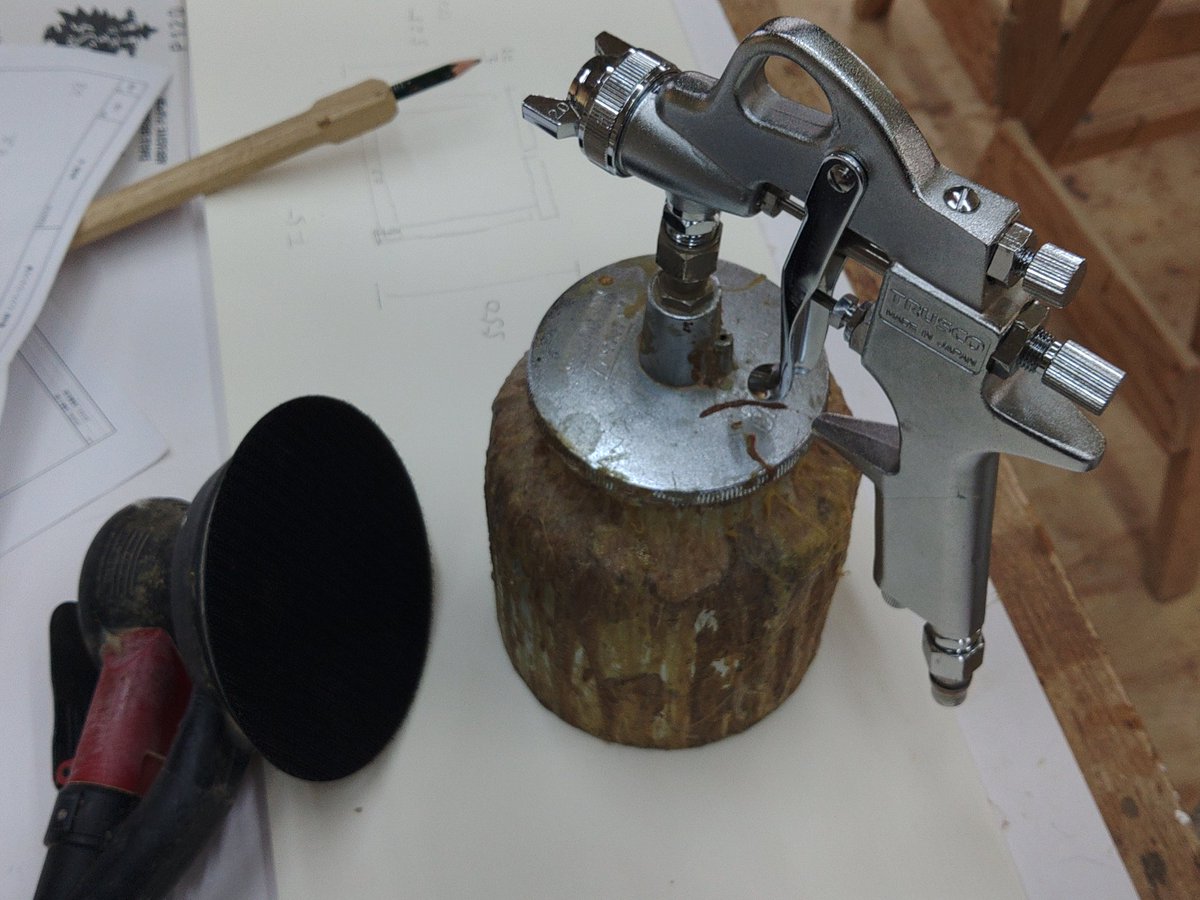 黒い金曜日とかいうやつで
とうとう買い換えた。

今日からサンダーのパッド
(本体は何も変わらない。)と
ガンヘッド(カップはずーっと古いむま)が新しいのら。😊