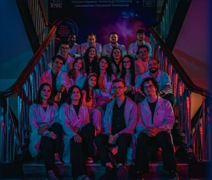 I'm in shock‼️ in our #OrtylPhotoLab =&gt; 4️⃣ successful applications in <a href="/NCN_PL/">Narodowe Centrum Nauki</a>  2️⃣#Opus and 2️⃣ #Preludium in the final round‼️ Immensely grateful to the whole team.Congratulations <a href="/monikatopa/">Monika Topa-Skwarczyńska</a> (#OPUS) @klaudiatrembecka (#OPUS) <a href="/SzymaszekPatryk/">Patryk Szymaszek</a>  (#PRELUDIUM)&amp; <a href="/KatarzynaStarz5/">Katarzyna Starzak</a> #NCN