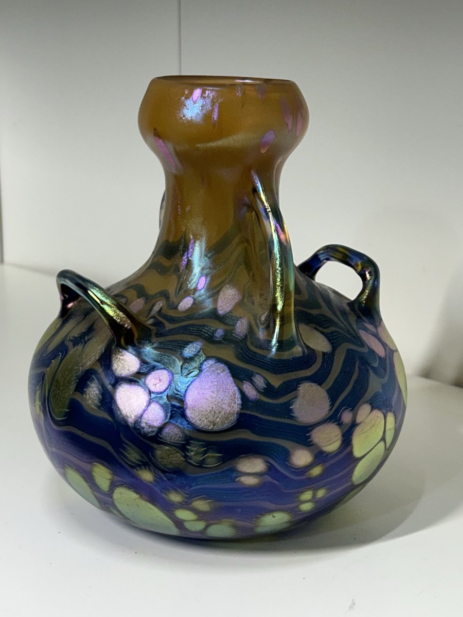 Loetz art glass pice up for grabs at a $1 starting bid! 

11pm on Whatnot at Dirty Riches! 

Direct Link to TODAY’s Show (Nov. 27 @ 4pm CST): 
whatnot.com/s/SAfZMVVg