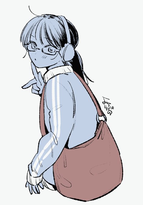 こういうBIGショルダー流行ってるよねえ～ かわいいなーと思うんだけど使いにくいんだよねこれね～… 