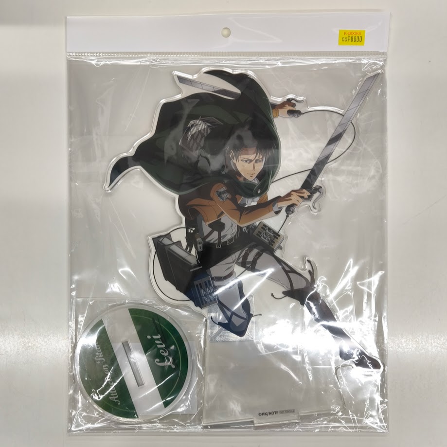 進撃の巨人 リヴァイ BIGアクスタ ガラポン attackonmemory Amazon.co.jp: 進撃の巨人 リヴァイ パーツ付きBIGアクリルスタンド