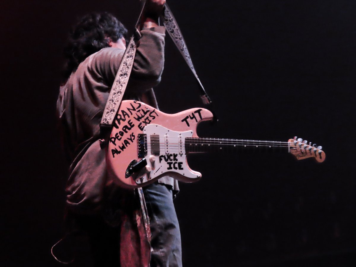 Sylar1119's tweet image. pictures of @avatareden may be my favorite pictures I've edited so far