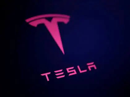 MoneyCode10x's tweet image. 🤖🚀 Cybercab Mass Production Could Become the “ChatGPT Moment” for Robotaxi — A Breakout Shift for $TSLA

If generative AI had its inflection point the moment ChatGPT went mainstream, Robotaxi may experience its own version of that breakthrough the day Cybercab enters mass…