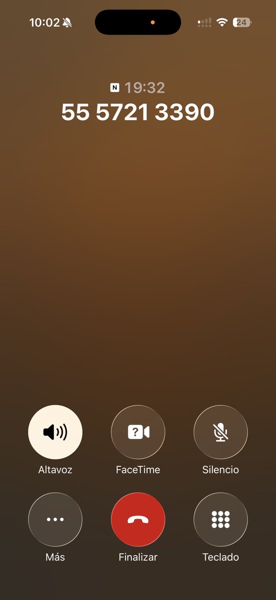 danydanymx_'s tweet photo. @HSBC_MX otra vez una lata con este banco, quiero reportar cargos no reconocidos y me cuelgan. 1 mes que no puedo acceder a mi app y no puedo ni siquiera bloquear las tarjetas, pésimo. https://t.co/k0Mzj9gIX4
