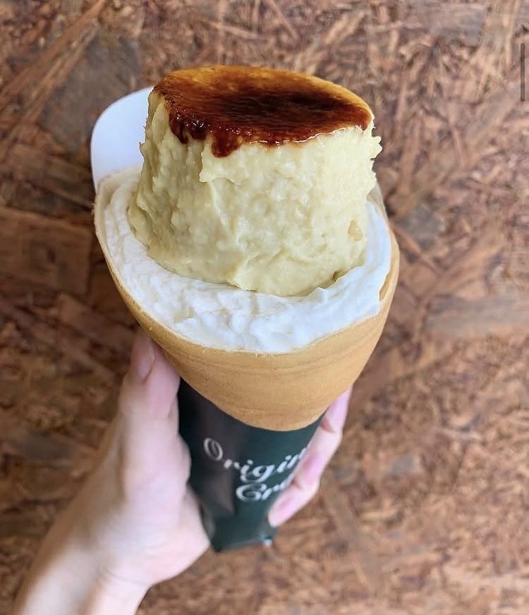 treecrop_'s tweet photo. 期間限定で
「焼き芋クレームブリュレ」はじめます🍠
¥1100円税込

焼き芋、生クリーム、牛乳、卵、バター、砂糖だけで手作りした素材の味がひきたつ自家製クレームブリュレです！
本日から約2週間ほどの販売を予定しております。
よろしくお願いします😊 https://t.co/xneTs7b3pY