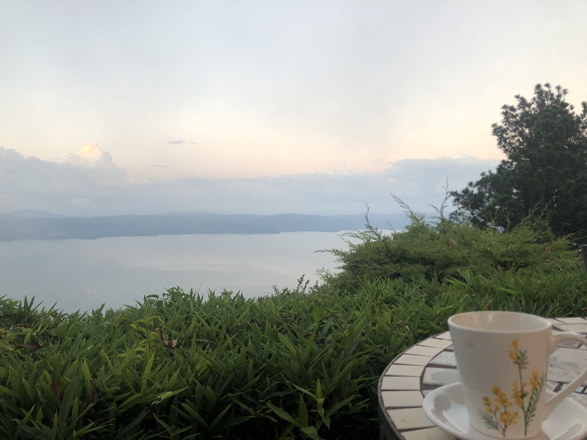 NetoViale's tweet photo. Ruta Panorámica, San Francisco Chinameca, Lago de Ilopango, El Salvador 🇸🇻 ☕️ https://t.co/C1jNg9mkys