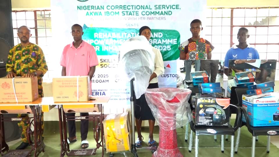 MetongRichard's tweet photo. noting that empowering inmates helps reduce recidivism and builds a safer society.

NCoS continues to strengthen skills programmes and support second chances across the Command.

— ASC Richard Metong, PRO, NCoS Akwa Ibom https://t.co/Vr3rwlkKSs