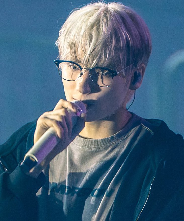 hueningkai pics tweet media