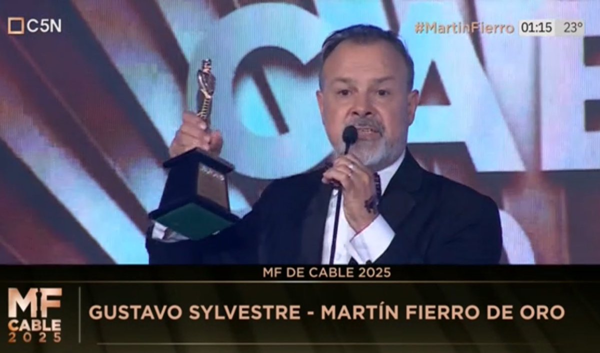 PtcRecargado's tweet image. Ganador 🏆 
Martin Fierro de Oro Cable 2025 
🔹Gustavo “Gato” Sylvestre 
Qué Opinas ?