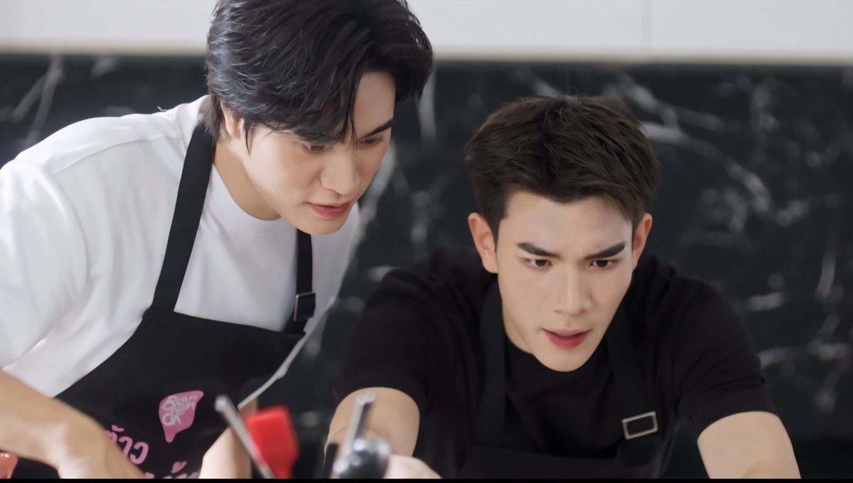 สปอยต่อแบบไม่ให้รอนาน บอนชอนขอเสนอ EP2. และ EP3. รัวๆ งานนี้น้องเจมีไนน์กับโฟ้ดๆ จะน่ารักขนาดไหน เมนูจะน่ากินขนาดไหนมาดูกัน

📍🐷 #GFLoveหมูทอดบอนชอน
<a href="/gemini_ti/">gemini_nt</a> <a href="/tawattannn/">FOURTH</a>

💥เปิดเมนูใหม่! บอนชอนหมูทอดเกาหลี🇰🇷แป้งบางกรอบ เนื้อนุ่ม ฉ่ำใน 3 ซอสซิกเนเจอร์ ซอยการ์ลิค ฮอท และยังนยอม