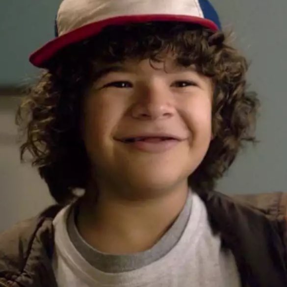 ledfilme's tweet image. podemos por favor tomarnos tres minutos para hablar de dustin, mi chico no tuvo ni siquiera una sonrisa en cuatro capítulos, me largo a llorar