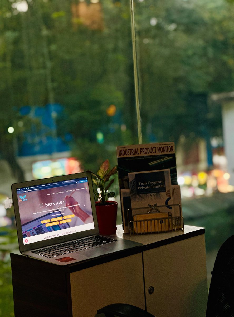 TechCryptors's tweet image. Every great project begins at the desk of innovation💻

📞wa.me/918850528255
📩sales@techcryptors.services
🌐techcryptors.services

#ITServices #ITCompany #SoftwareDevelopment #AIServices #WebDevelopment #AppDevelopment #TechCryptorsItServices #TechCryptorsPrivateLimited