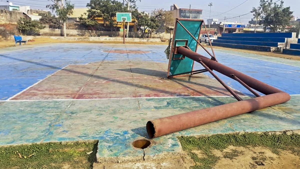 thekaipullai's tweet image. After every Olympics, Fifa World Cup qualification elimination and other mega global sporting events, all of us ask one question, 

Why can&apos;t India be a sporting nation?

This is why