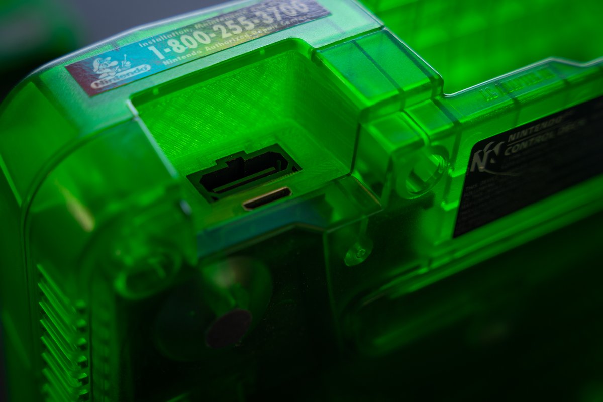 gamrjerome's tweet photo. With the Analogue 3D out I take a look at my #n64. It's taken many years to update and upgrade
- N64Digital+RetroTink 4k
- Recapped MB and Power Supply
- Green Power LED
- Noctua Fan
- Full Custom #SS64 Controller
- Custom 1 of 1 Conker PFX Jewel I Designed
- 4Layer Memory Card https://t.co/06HHkPgE6u