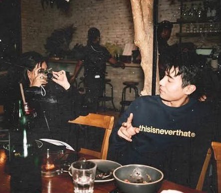 shonimers's tweet image. i remember the context behind the first pic. 

&quot;parang may shoot po ako noon with my team and alam ko may pinagdadaanan siya [mika] noon, ay di naman pinagdadaanan meron lang siyang mga iniisip kaya inaya ko siya lumabas&quot; 
—brent

and we all know how heavy it must be for mika to…