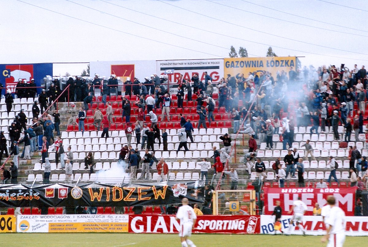 gra_gitara's tweet image. 2003.10.04 Widzew Łódź - Wisła Kraków