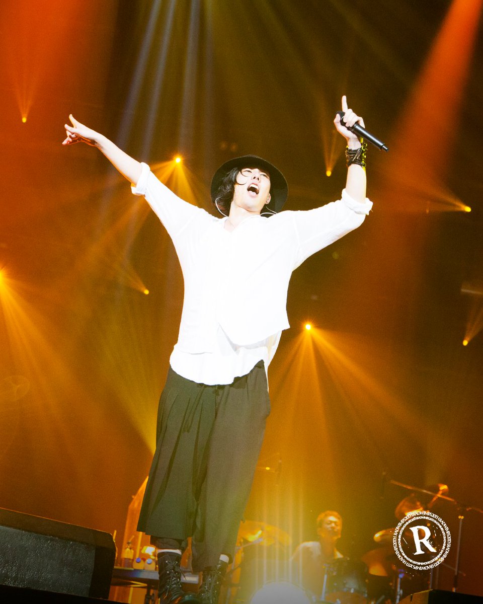 RADWIMPS's tweet image. ■━━━━━━━━━━━━━━━■
 10th ANNIVERSARY LIVE TOUR
 RADWIMPSの胎盤
 2015.11.28
■━━━━━━━━━━━━━━━■

10年前の今日は、
初の対バンツアー「10th ANNIVERSARY LIVE TOUR RADWIMPSの胎盤」のファイナル。…