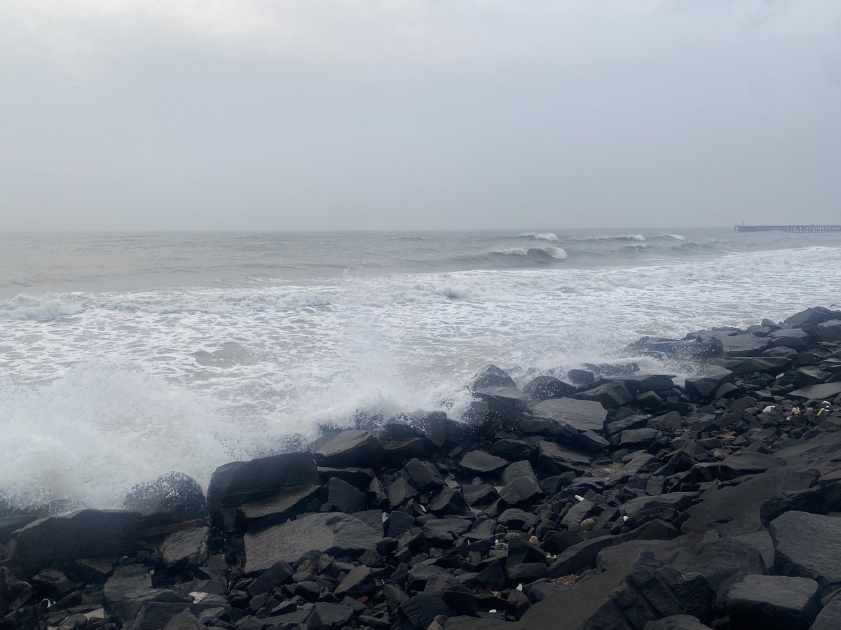 blsanthosh's tweet image. Anything that makes you HUMBLE in life is BLISS …. 

Mother 
Divinity
Sea 
Forest 
Mountain 

…. So on 

Today was one blissful day in front of Sea at Puducchery . An energising morning on the shores…… @BJP4Puducherry