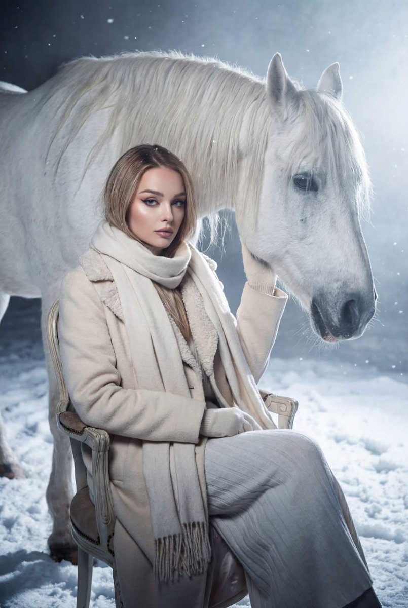 Elegance in Winter: A Fashion Fusion with Nature