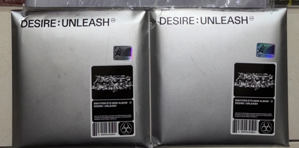 enjaycorns's tweet photo. WTS
DESIRE UNLEASH ALBUM

REGULAR
RM55/each
RM160/set
ENGENE VER
RM48/each
availibility heeseung,sunoo

all sealed
price exc postage

#pasarENHYPEN #pasarENHYPENmy @enhypentradeMY https://t.co/VHFlHggKF6