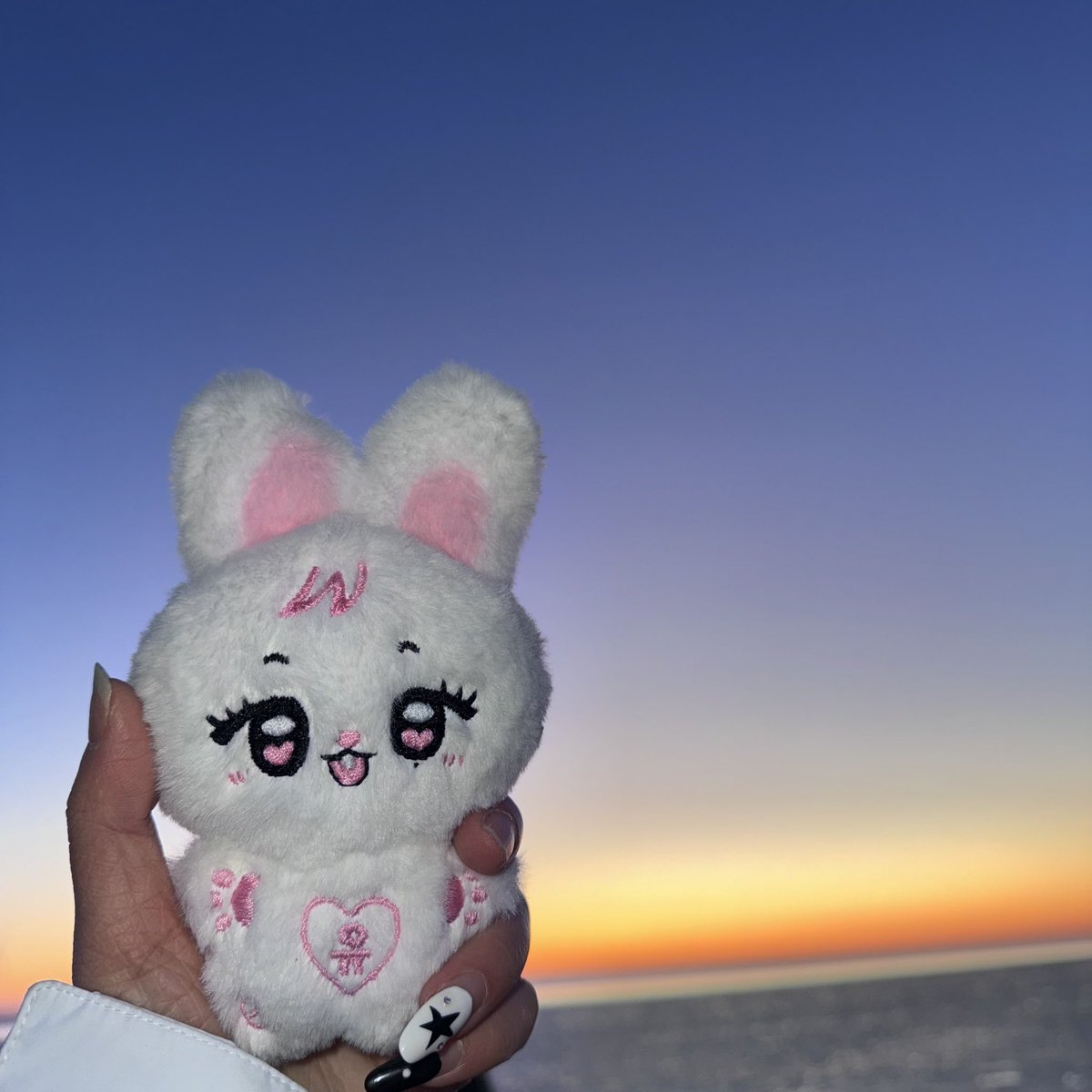 Fdouble_X's tweet image. 𝐇𝐚𝐩𝐩𝐲 𝟐𝟖𝐭𝐡 𝐀𝐧𝐧𝐢𝐯𝐞𝐫𝐬𝐚𝐫𝐲💜𝐞𝐮𝐠𝐞𝐧𝐞𝟖𝟏𝟎𝟑𝟎𝟑
    🩷“𝐋𝐨𝐯𝐞 𝐲𝐨𝐮！𝐅𝐨𝐫𝐞𝐯𝐞𝐫 𝐭𝐨𝐠𝐞𝐭𝐡𝐞𝐫！”🩷