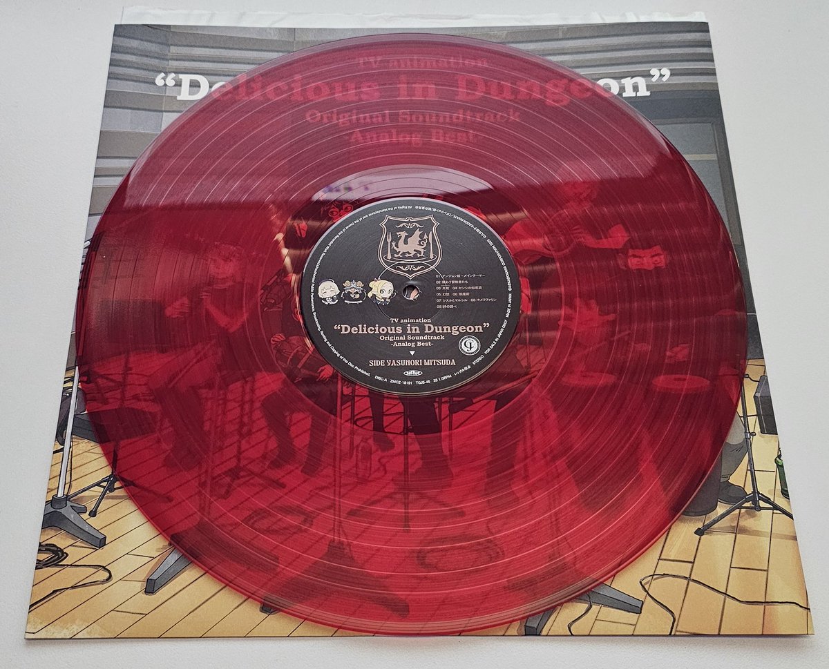 yuriunion's tweet image. My dungeon meshi record arrived today!! Included a coaster and 4 picture discs alongside the record 🥹 (1/2) #deliciousindungeon #dungeonmeshi #ダンジョン飯