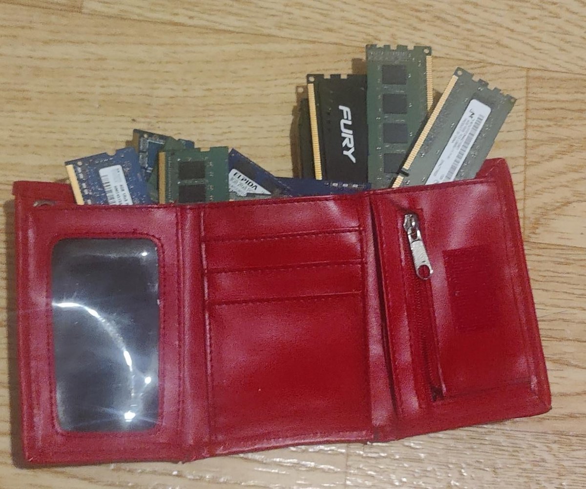 fps_hub's tweet image. I am rich
 
fpshub.com/924398/i-am-ri…
 
#GamePc #PC #PCMaster