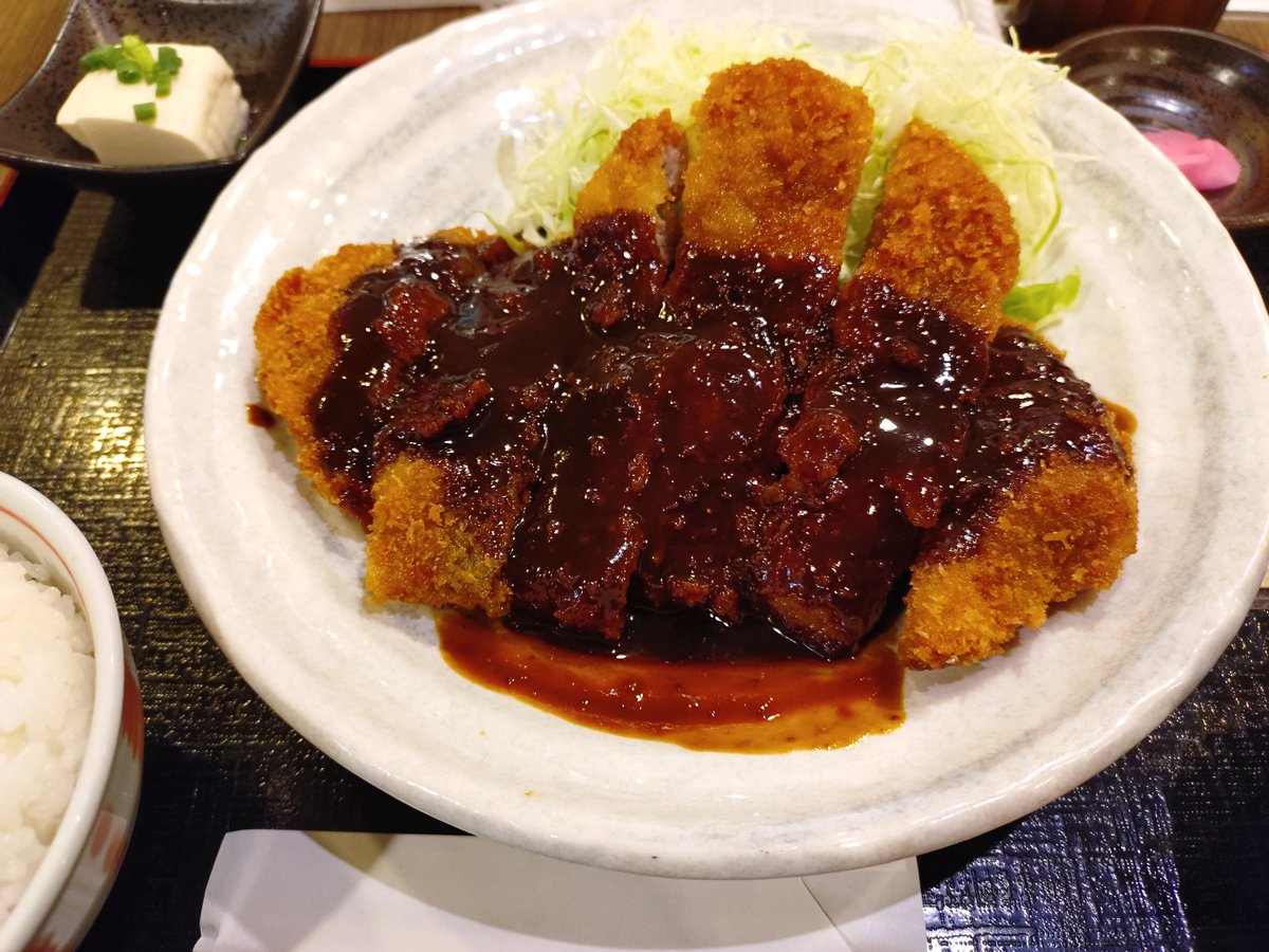 Post by くらっしゅ＠Vtuber🍖（社畜系おっさん） on X: 久々に味噌カツ！