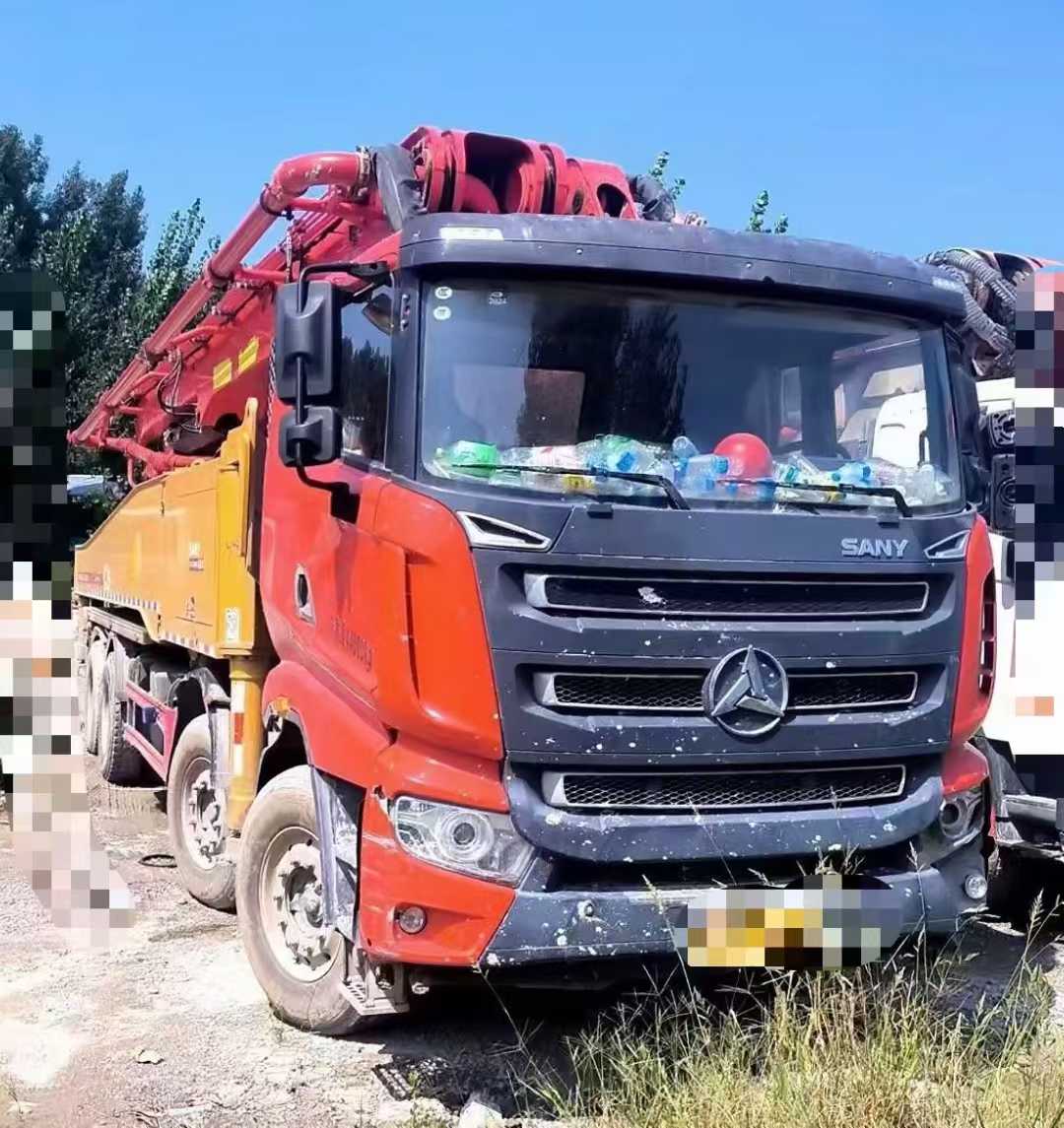 DindangMall's tweet image. 2021 year Sany concrete pump for sale, type SYM6445THB, Vertical reach 56m, original, price $88000.
More info:en.dindang168.com/g/102201
#cranemachine #concretemachinery #truckcrane #Sany #56m #2021