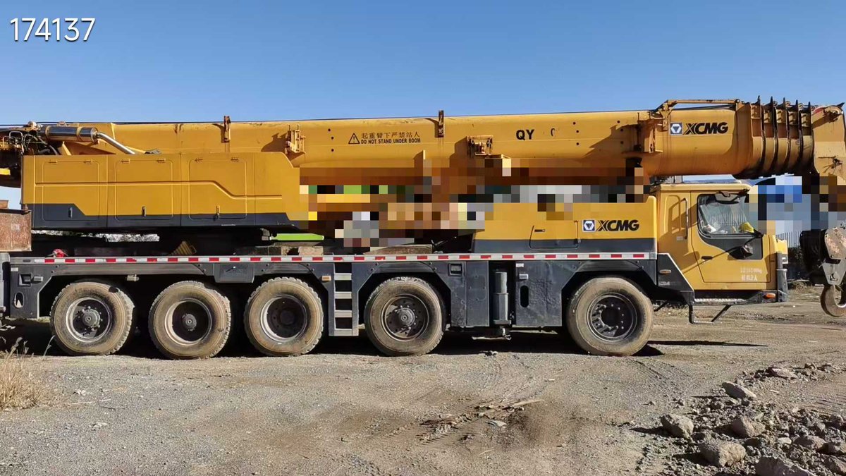 DindangMall's tweet image. 2012 Year XCMG 90ton truck crane for sale, type QY90K, main boom 55m(6 sections boom), 2 sections jib, counterweight 17ton, 2 hooks, price $60000.
More info:en.dindang168.com/g/102203
#cranemachine #truckcrane #XCMG #90ton #55m #2012 #6sections