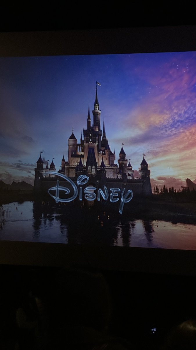 주토피아2 봤고
닉이랑 사커고 싶음