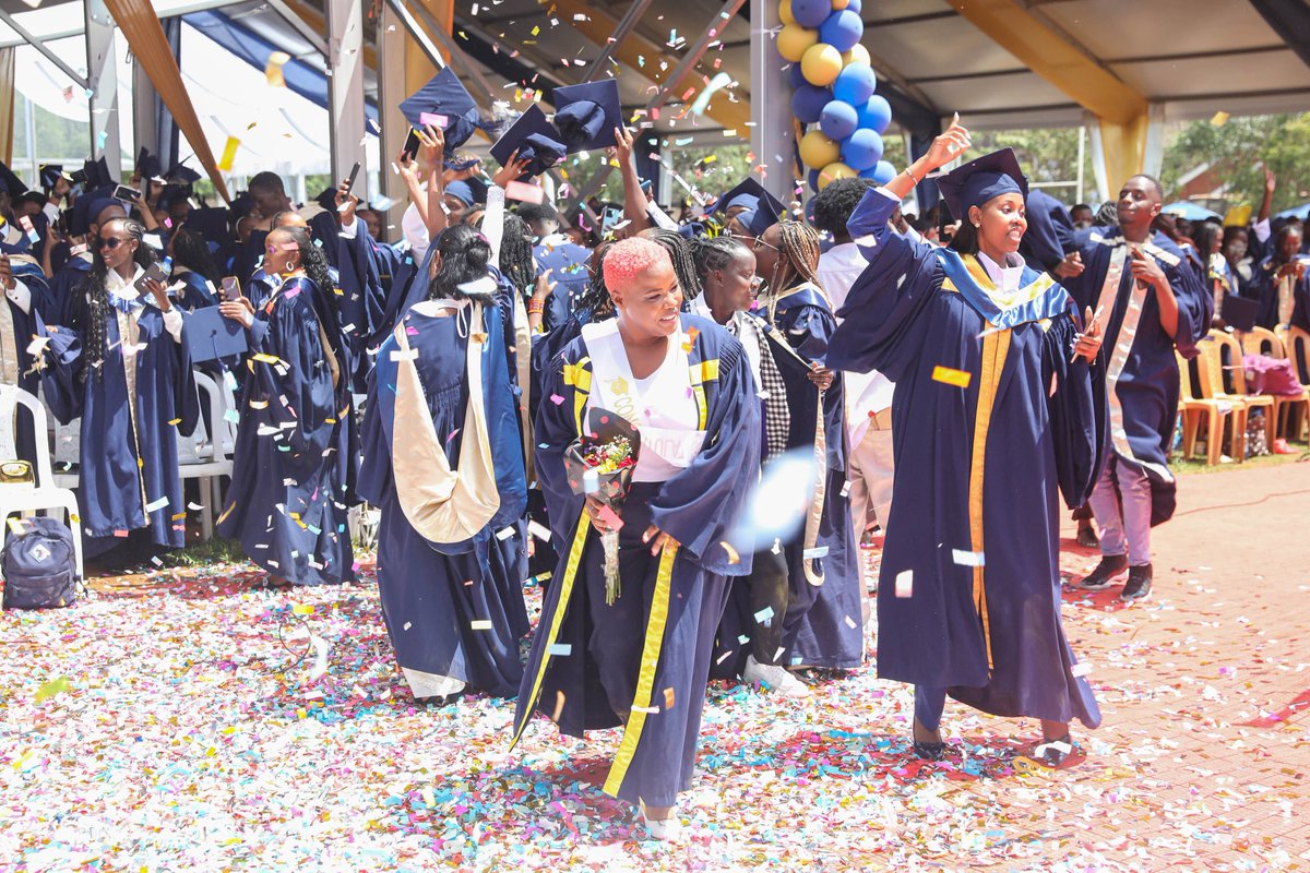 Firstman254's tweet image. Innovation culture at KCA University continues to expand through research centers mentorship labs and collaborations that guide students toward developing impactful solutions #MadeByKCAU #KCAU19thGraduation