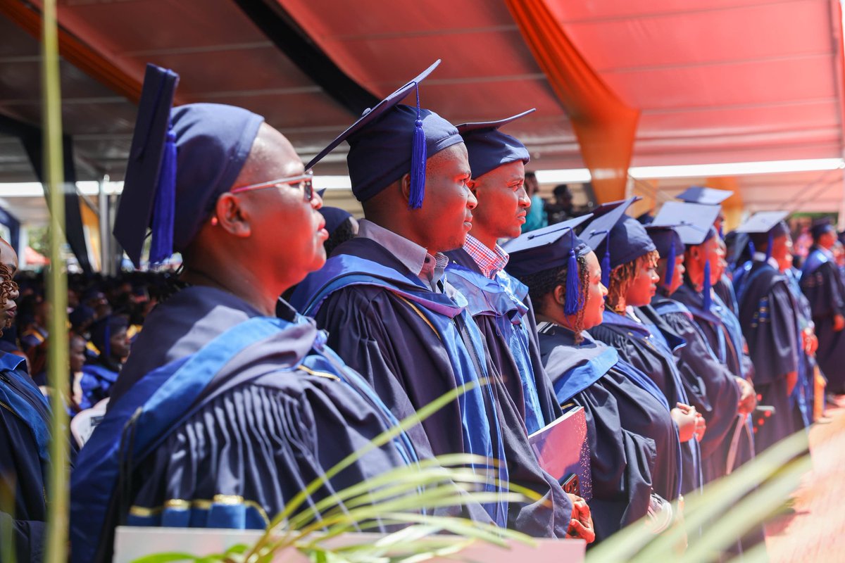 base10_'s tweet image. Over 1,000 TVET graduates from the KCA University Professional &amp;amp; Technical Training Institute are stepping confidently into skilled careers that support national growth and innovation. 
#MadeByKCAU #KCAU19thGraduation