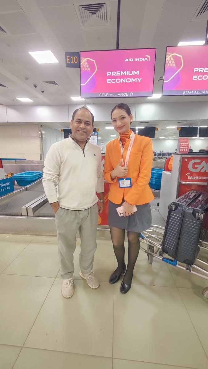 drpawankg's tweet photo. Thank you and gratitude Swati for the seamless check in experience at AI Check in Desk, T 2 Delhi, on Nov 20, 2025, loads of luck for your future. Thanks Shweta for the clicks 👍 and also for helping with the Boarding pass. Good luck to you too. @airindia https://t.co/PWuraNZGRa
