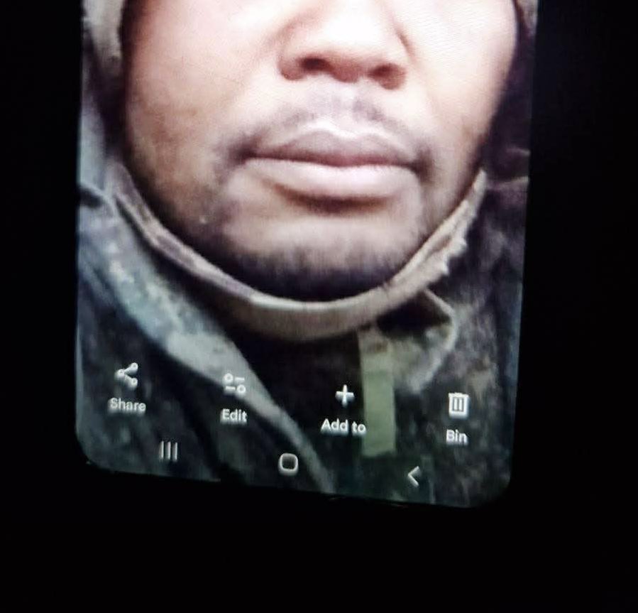 Ian_Wafula's tweet photo. Kenya has recorded its first known fatality of a citizen fighting for Russia. A young man who arrived in Moscow just over a month ago was killed in combat yesterday. Authorities in Kyiv have shared with me images of his body and the travel documents confirming his journey. https://t.co/NiS68vZ5pS