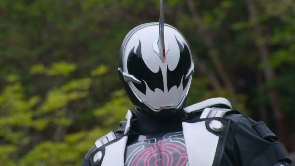 GHOSTLYWIOSNA's tweet photo. It's a particularly gruesome dispatchment of a Ganma, the ghost girl being especially angry that day for some reason. Her frame seems to flicker particularly hard, as if threatening to glitch out. Her Eyecon, rather than the usual color, was dyed with her emotions. https://t.co/H0CY97Jow0